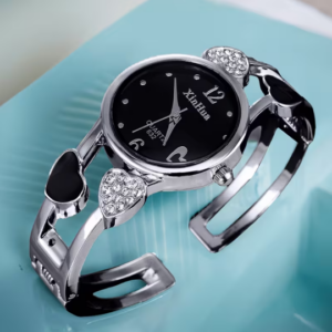 Elegant Heart-Shaped Women's Watch
